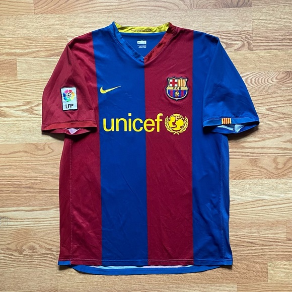 FC Barcelona Iniesta 2006 07 home La Liga jersey - Picture 2 of 8